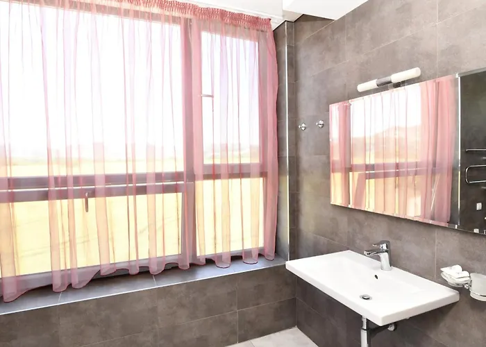 Complex Perpera Rezort